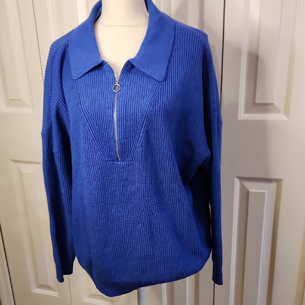 Lane Bryant Royal Blue Cowl Neck Sweater, Size 22/24, Excellent Condtion